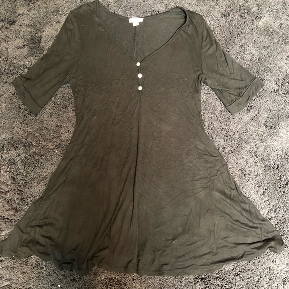 Dresses & Skirts - Black Dress